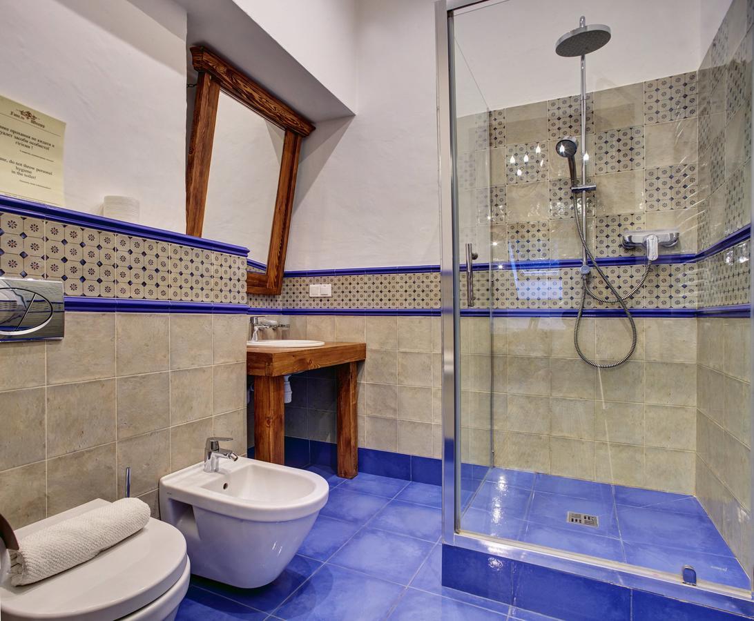Shpatser Hotel ブライオカリチ エクステリア 写真